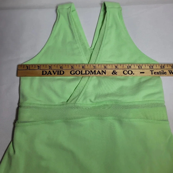 Lululemon Wrap Front Running Tank Green sz 2 - Picture 6 of 9